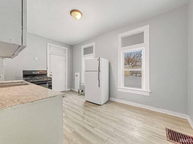 125 Esmond Street, Fort Wayne, IN 46806