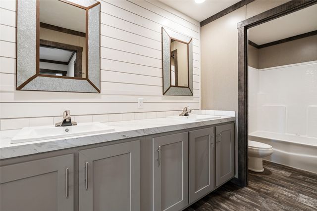 12 Wildlife Way, Santa Fe, NM 87506