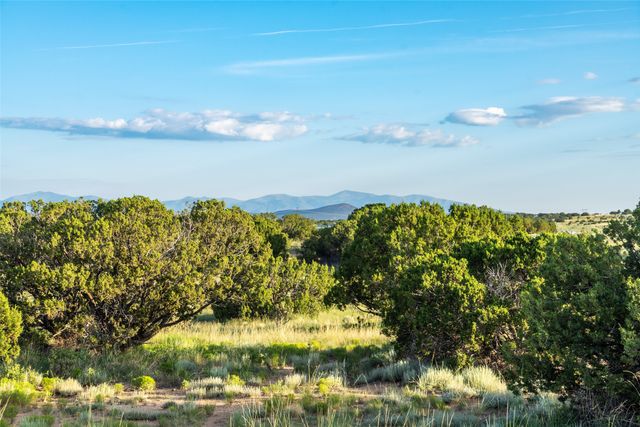 12 Wildlife Way, Santa Fe, NM 87506