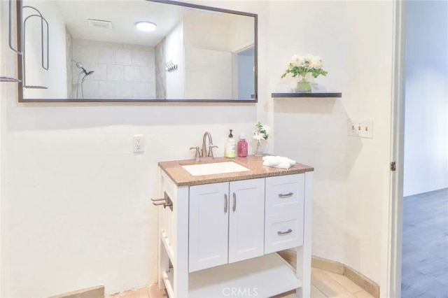 652 Park Shadow Court 39, Baldwin Park, CA 91706