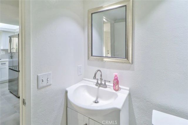 652 Park Shadow Court 39, Baldwin Park, CA 91706