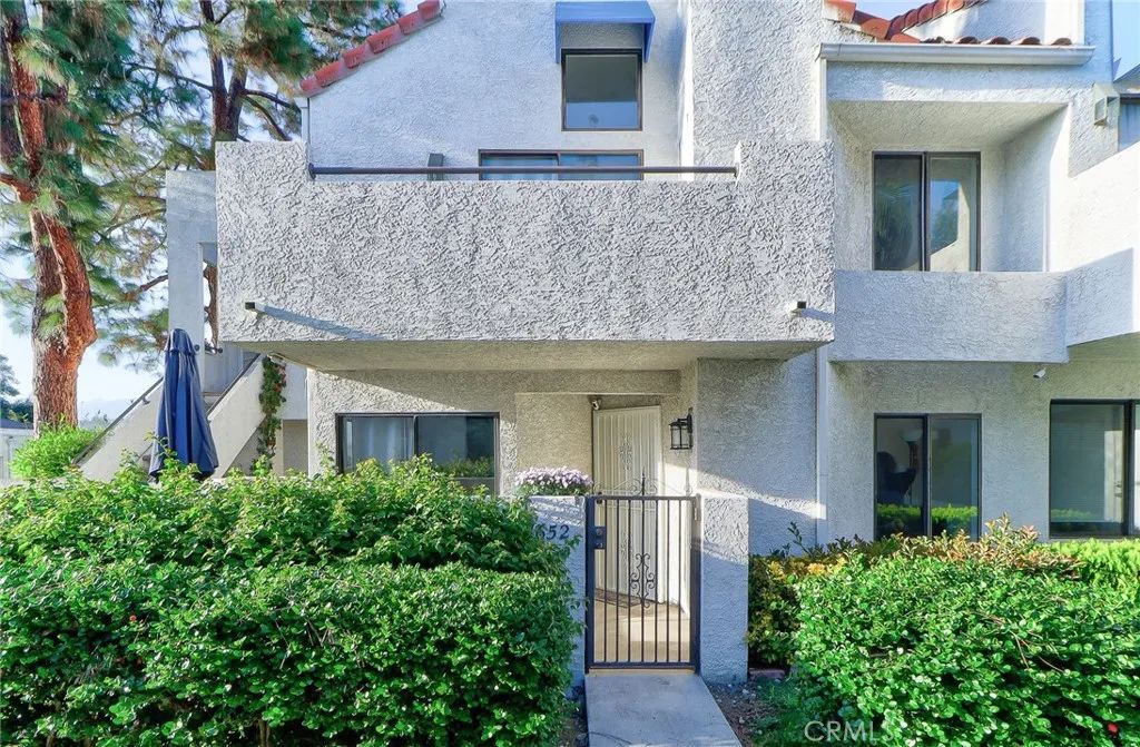 652 Park Shadow Court 39, Baldwin Park, CA 91706