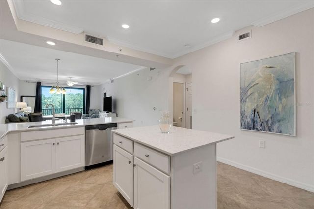17510 GAWTHROP DRIVE 204, Bradenton, FL 34211