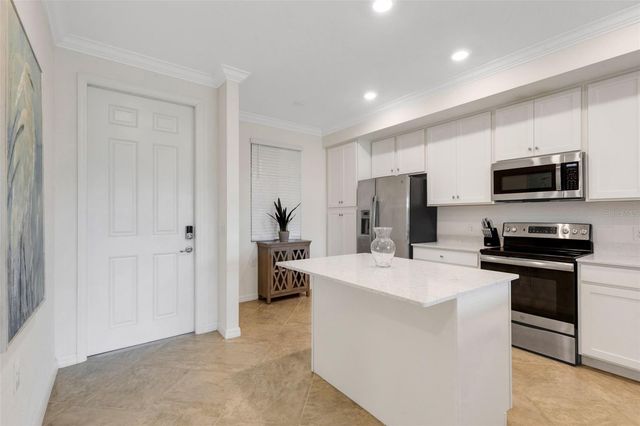 17510 GAWTHROP DRIVE 204, Bradenton, FL 34211
