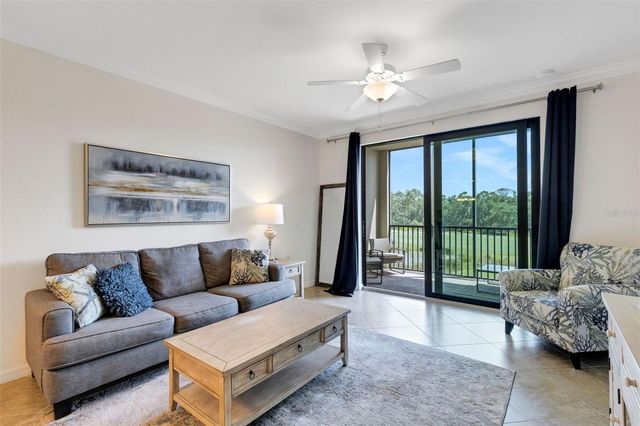 17510 GAWTHROP DRIVE 204, Bradenton, FL 34211
