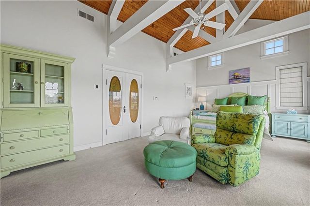 11 & 10 F Street, Lake Lotawana, MO 64086