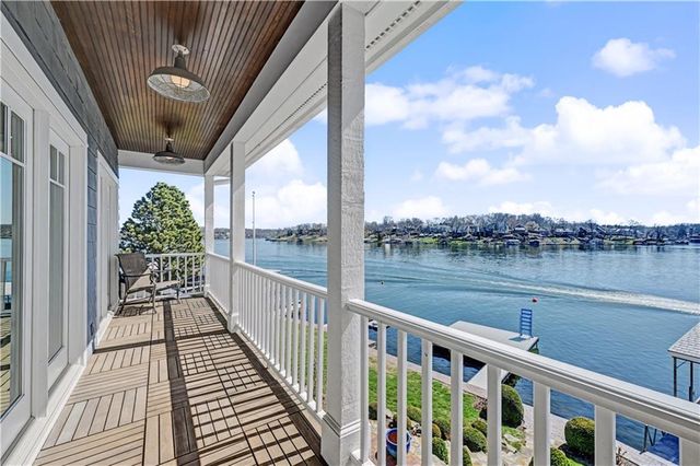 11 & 10 F Street, Lake Lotawana, MO 64086