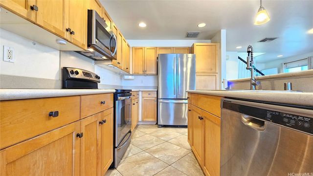 87-1078 Kaipoi Street, Waianae, HI 96792