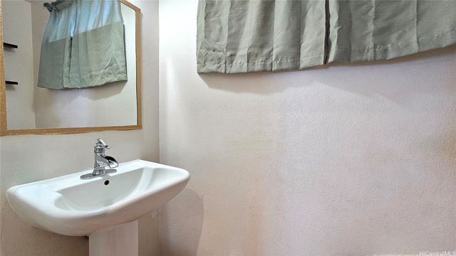 87-1078 Kaipoi Street, Waianae, HI 96792