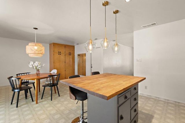 2600 23rd Ave, Sacramento, CA 95820