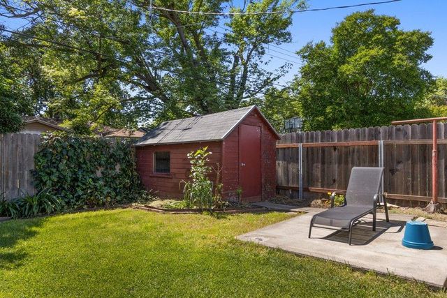 2600 23rd Ave, Sacramento, CA 95820