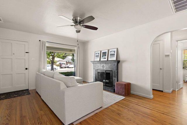 2600 23rd Ave, Sacramento, CA 95820