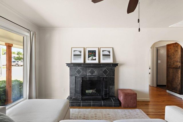 2600 23rd Ave, Sacramento, CA 95820