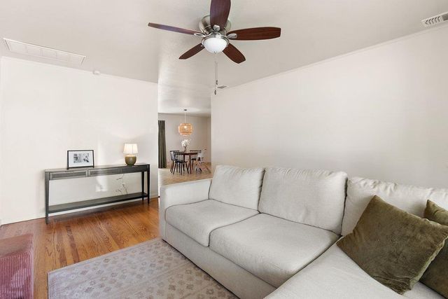 2600 23rd Ave, Sacramento, CA 95820