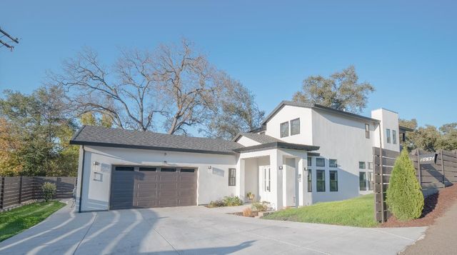 5696 San Juan Ave, Citrus Heights, CA 95610