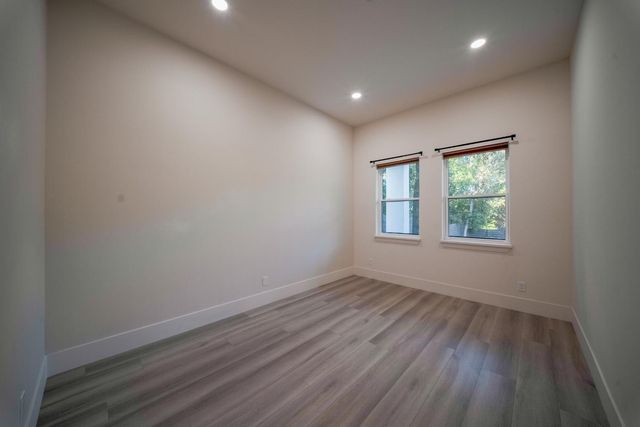 5696 San Juan Ave, Citrus Heights, CA 95610