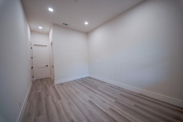 5696 San Juan Ave, Citrus Heights, CA 95610