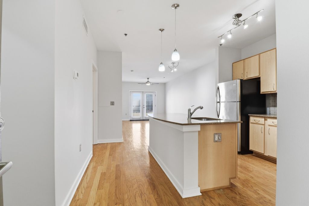 1803 Broadway Apt 519, Nashville, TN 37203