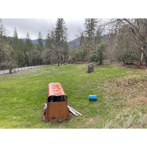 10250 Sterling Creek Road, Jacksonville, OR 97530