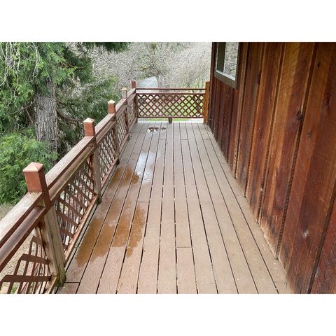 10250 Sterling Creek Road, Jacksonville, OR 97530