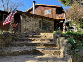 10250 Sterling Creek Road, Jacksonville, OR 97530