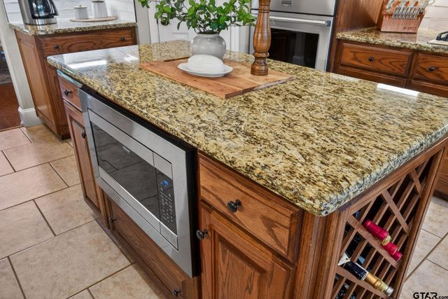 305 Hines Crossing, Bullard, TX 75757