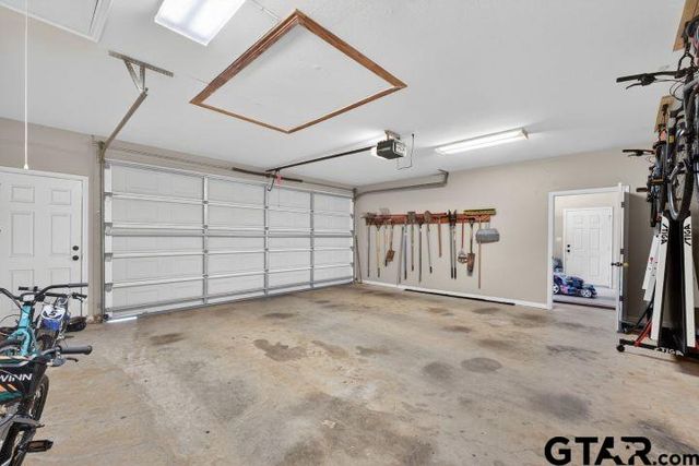 305 Hines Crossing, Bullard, TX 75757