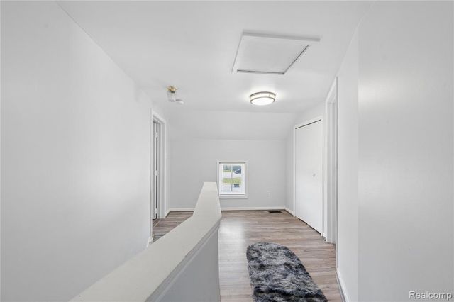 37031 Colgate, Sterling Heights, MI 48310