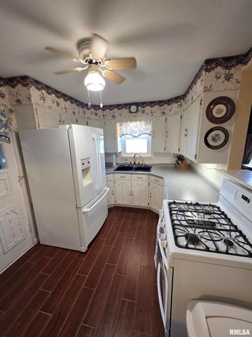 923 W NORTHMOOR Road, Peoria, IL 61614