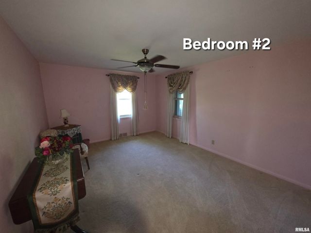 923 W NORTHMOOR Road, Peoria, IL 61614