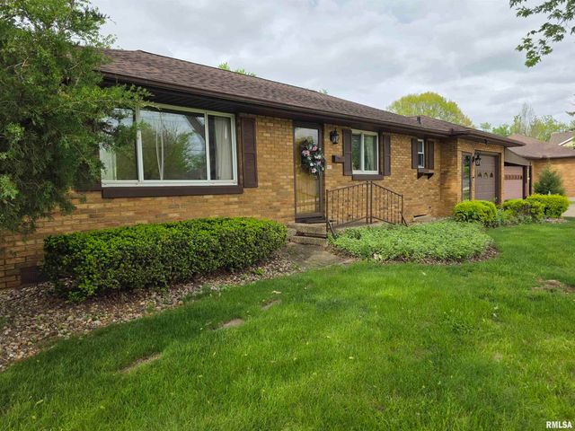 923 W NORTHMOOR Road, Peoria, IL 61614