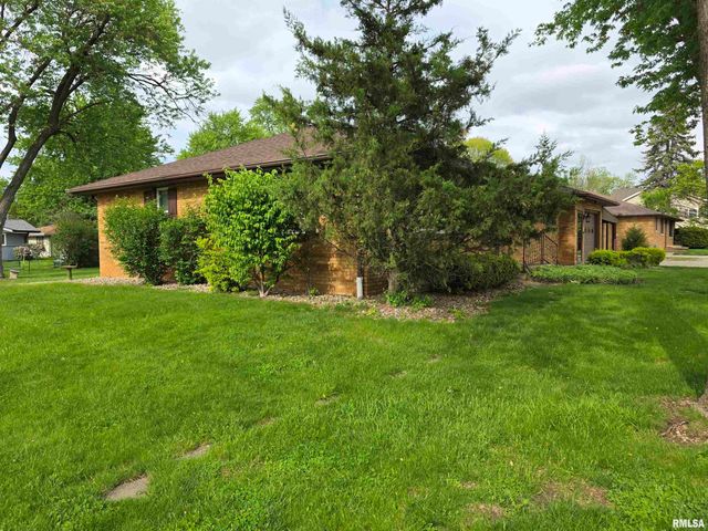 923 W NORTHMOOR Road, Peoria, IL 61614
