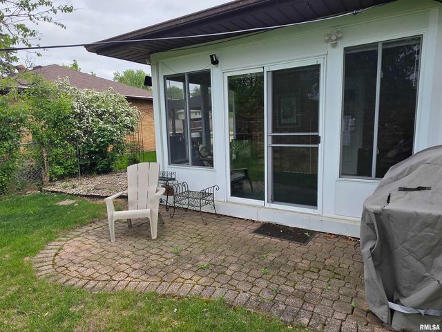 923 W NORTHMOOR Road, Peoria, IL 61614