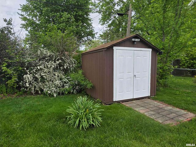 923 W NORTHMOOR Road, Peoria, IL 61614