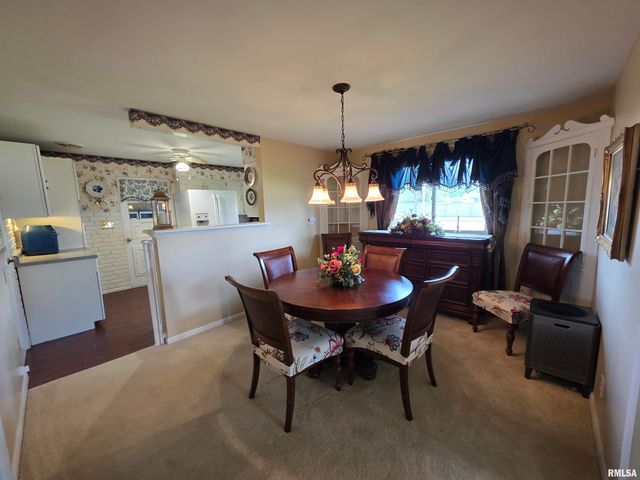 923 W NORTHMOOR Road, Peoria, IL 61614