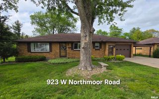 923 W NORTHMOOR Road, Peoria, IL 61614