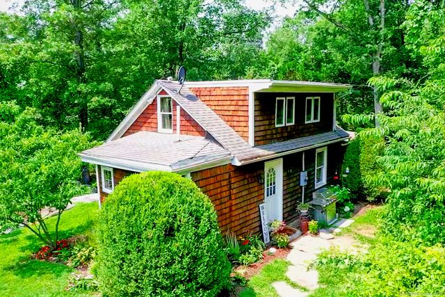 167 Toddy Hill Road, Newtown, CT 06482