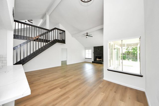 11910 Green Glade Drive, Houston, TX 77099