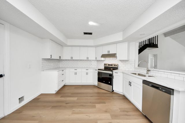 11910 Green Glade Drive, Houston, TX 77099