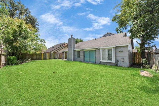 11910 Green Glade Drive, Houston, TX 77099