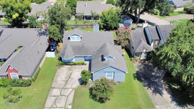 11910 Green Glade Drive, Houston, TX 77099