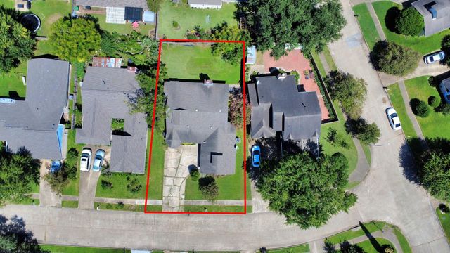 11910 Green Glade Drive, Houston, TX 77099