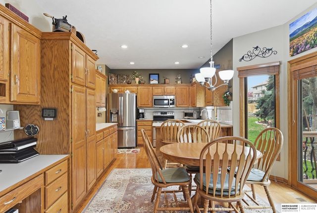 17511 T Street, Omaha, NE 68135