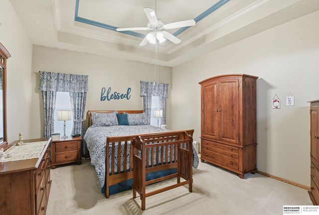 17511 T Street, Omaha, NE 68135