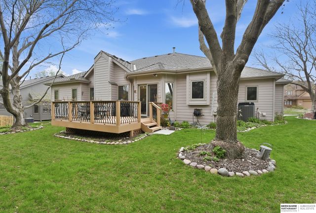 17511 T Street, Omaha, NE 68135