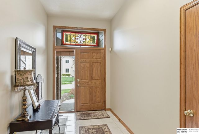 17511 T Street, Omaha, NE 68135