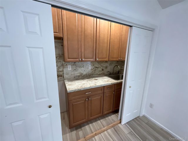 7 Country Hollow, Highland Mills, NY 10930