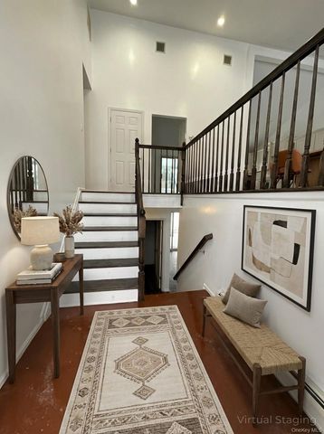 7 Country Hollow, Highland Mills, NY 10930