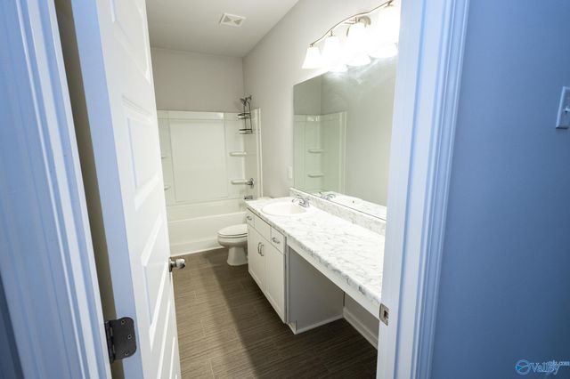 121 Mill Valley Way, New Market, AL 35761