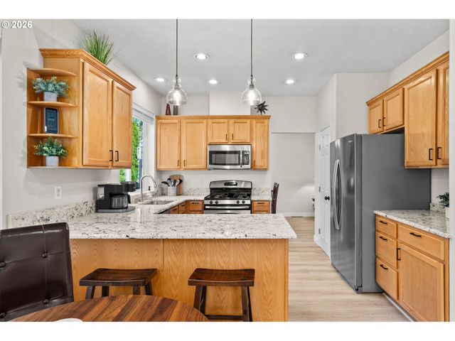 17135 Sw GREENGATE Dr, Sherwood, OR 97140